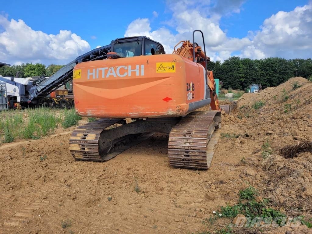 Hitachi 180 Εκσκαφείς με ερπύστριες