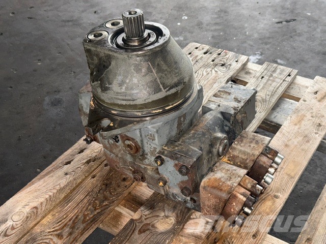 Liebherr R 954 B USED TRAWEL MOTOR Гидравлическая система