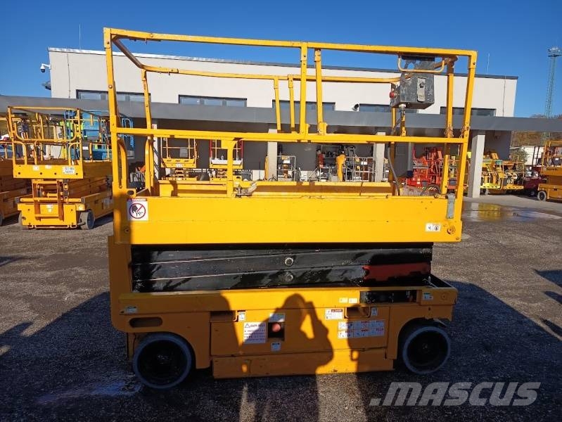 Haulotte Compact 10 - 10m, electric Šķerveida pacēlāji