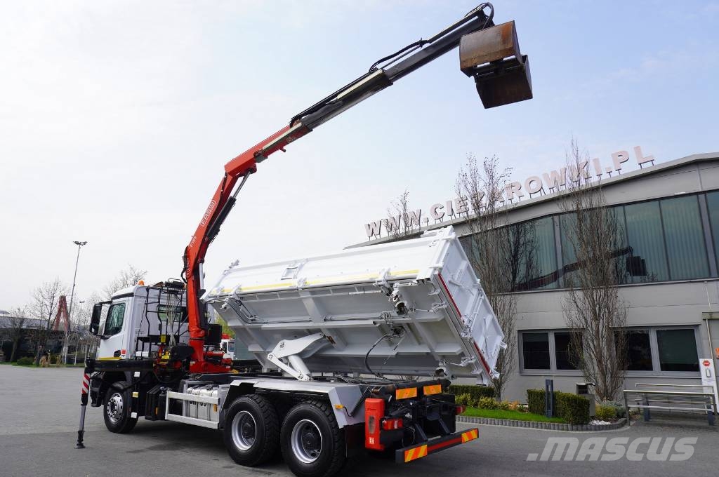 Mercedes-Benz Arocs 2636 / 6x4 / HDS Fassi / Wywrotka 3 str Camiones grúa