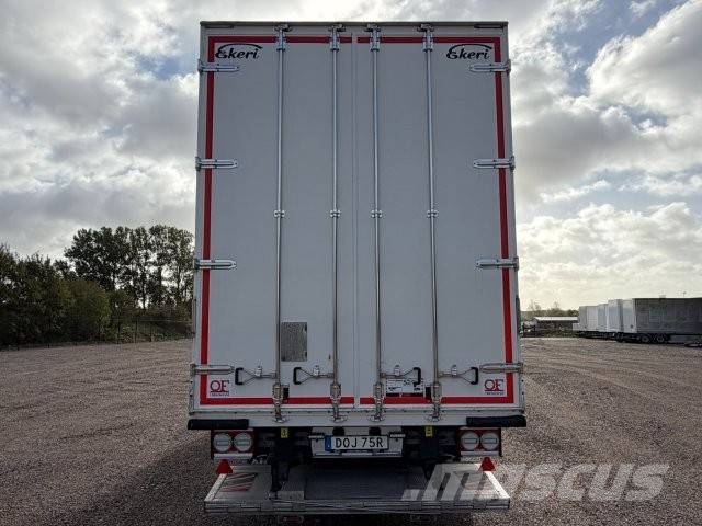 Ekeri Skåptrailer öppningsbar sida DOJ75R Semi-reboques de caixa fechada
