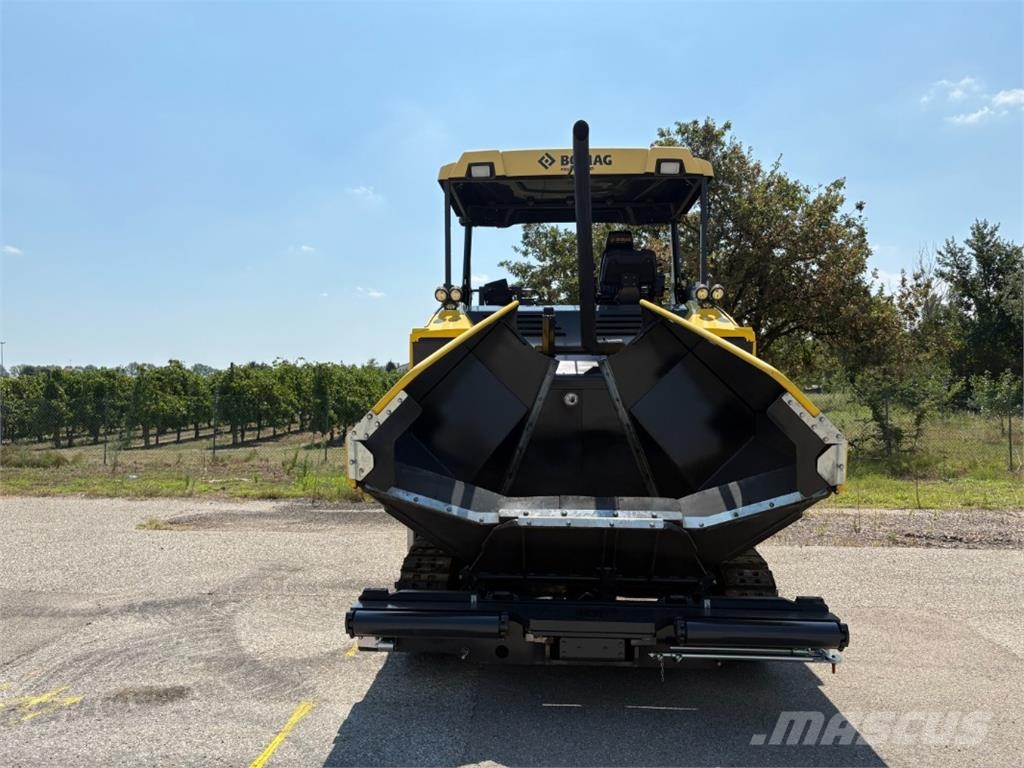 Bomag IT BF 700 C-3 S500 Stage V/Tier 4f Машини за асфалт