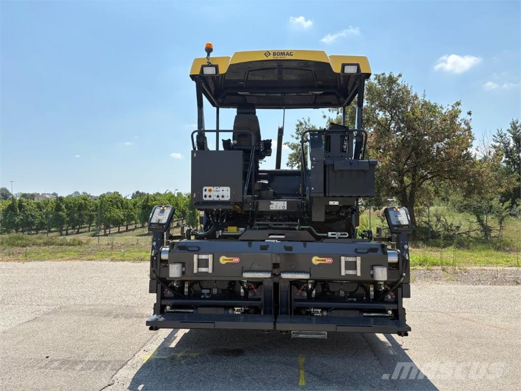 Bomag IT BF 700 C-3 S500 Stage V/Tier 4f Машини за асфалт