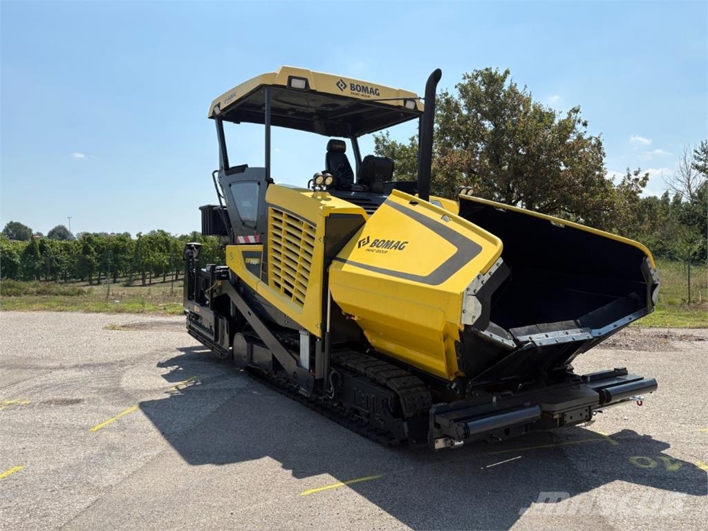 Bomag IT BF 700 C-3 S500 Stage V/Tier 4f Машини за асфалт