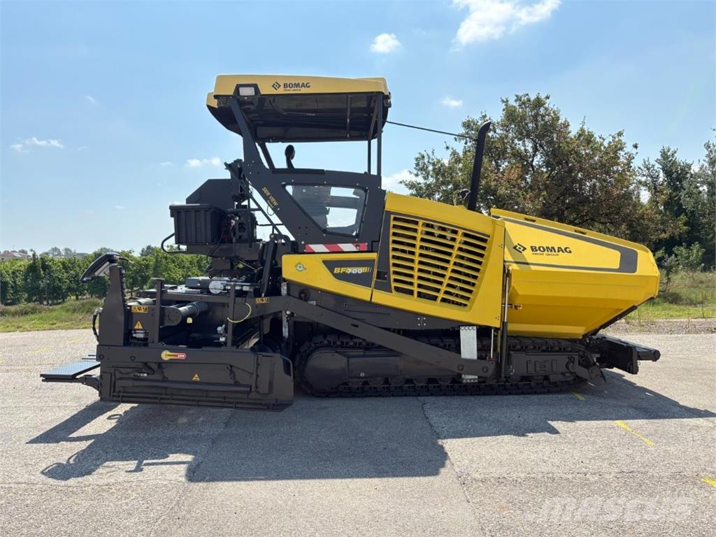 Bomag IT BF 700 C-3 S500 Stage V/Tier 4f Машини за асфалт
