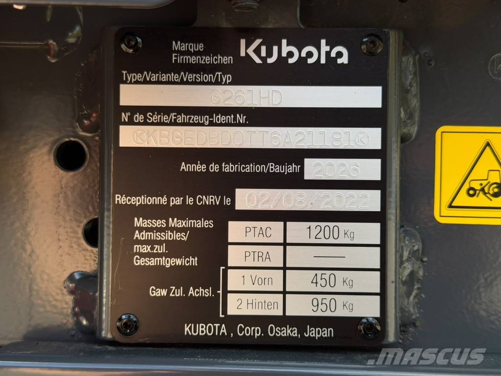 Kubota G261HD / Kerääjä / Tieliikennevarustus / Traktorske kosilice