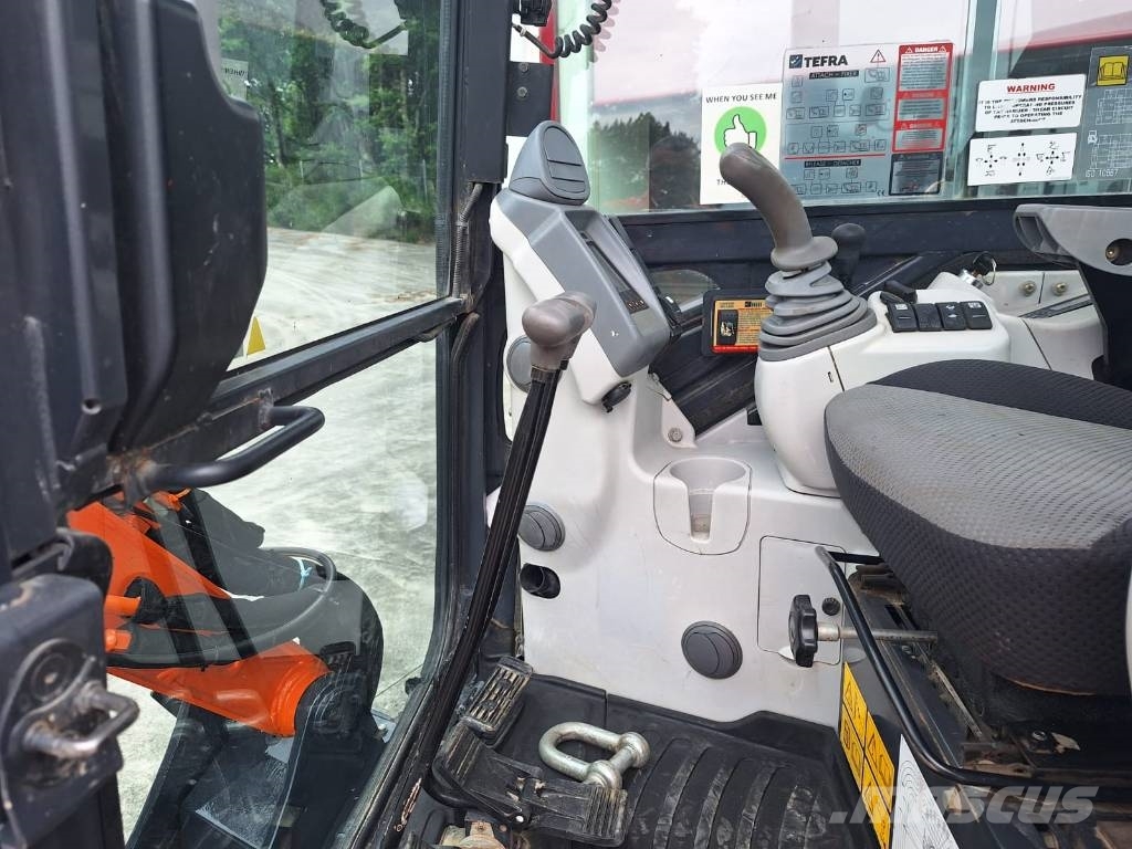 Hitachi ZX33-5A Mini bageri <7t