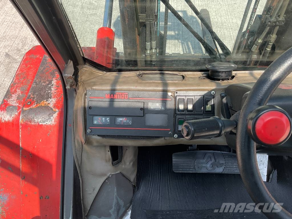 Manitou MSI 40 험지용 트럭