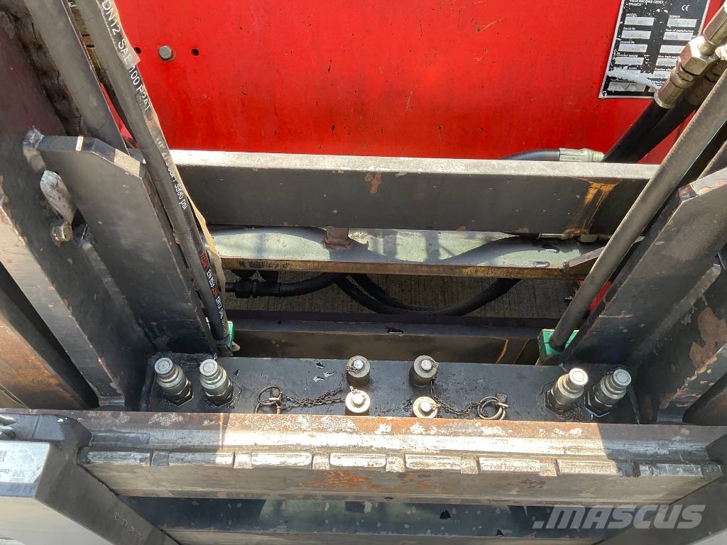 Manitou MSI 40 험지용 트럭
