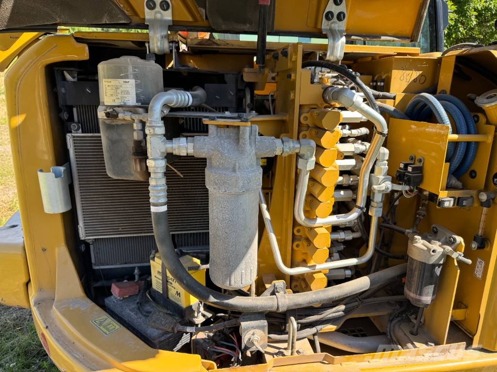 CAT 308 E 2 CR حفارات وسط 7 طن - 12 طن