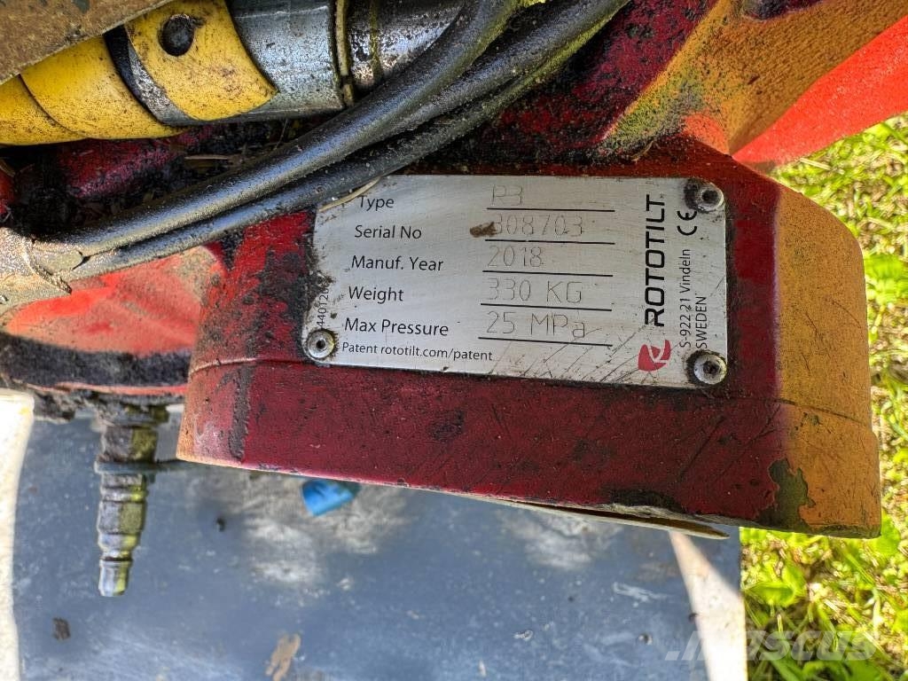 CAT 308 E 2 CR حفارات وسط 7 طن - 12 طن