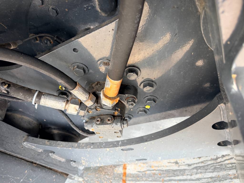 Bomag BW 161 AD-5 Twin drum rollers