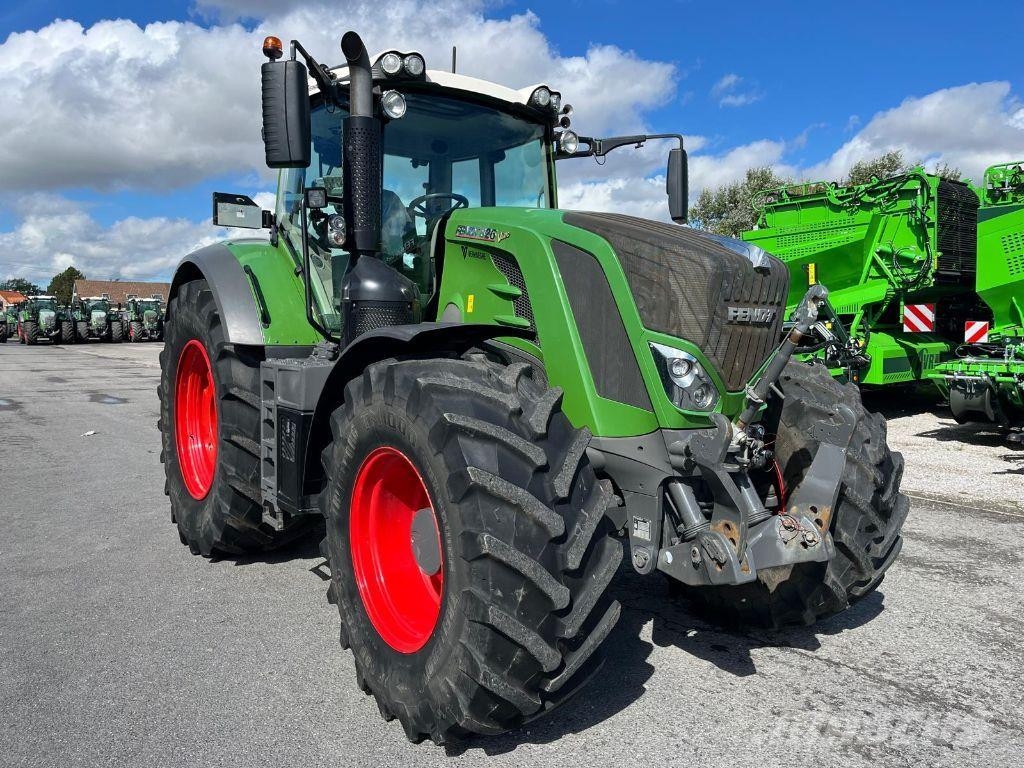 Fendt 826 S4 Profi + Traktorer