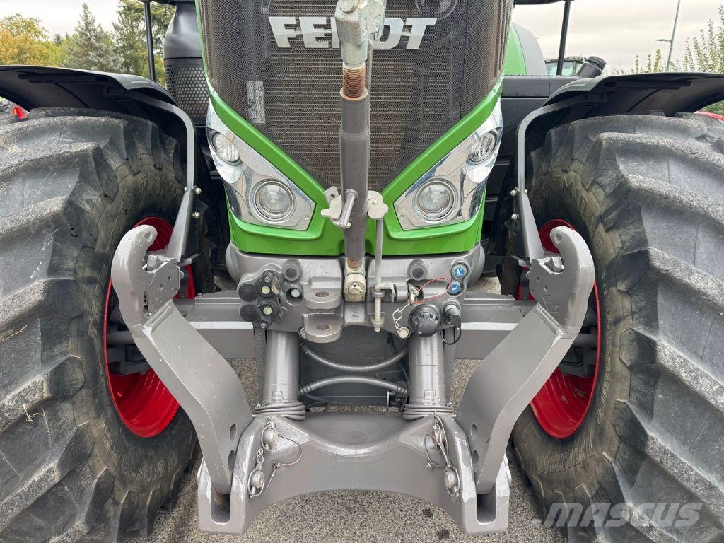 Fendt 826 S4 Profi + Trattori