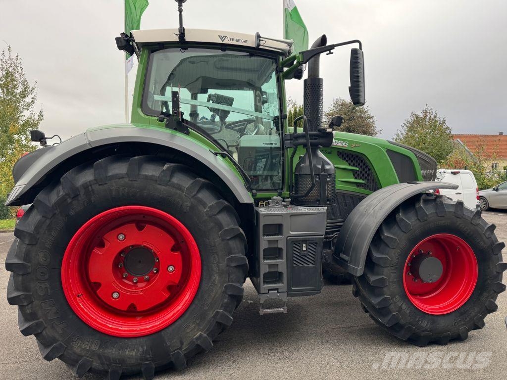 Fendt 826 S4 Profi + トラクター