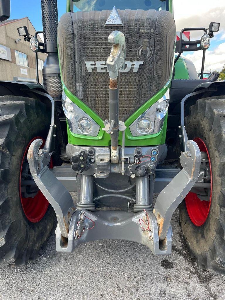 Fendt 826 S4 Profi + Traktorid