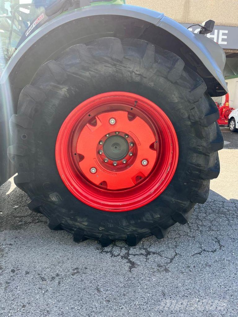 Fendt 826 S4 Profi + Traktorid