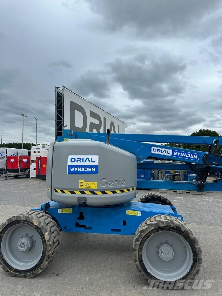 Genie Z 51/30 J RT 관절형 전동이동 리프트