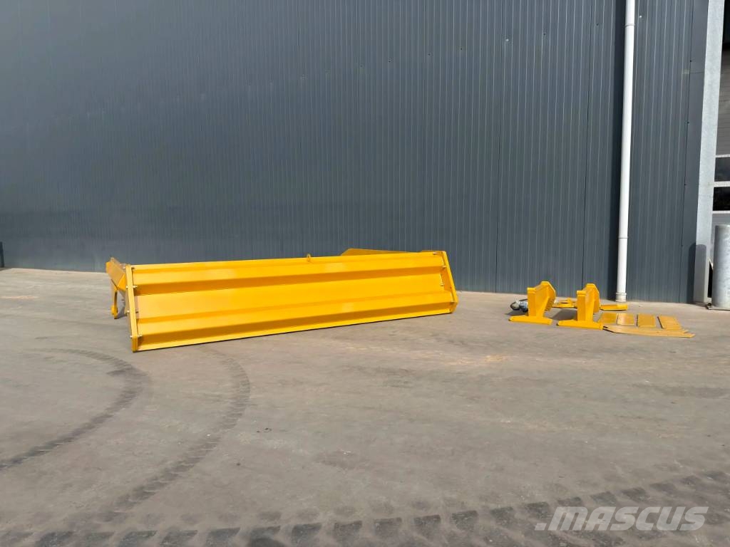 Volvo A45G Tailgates