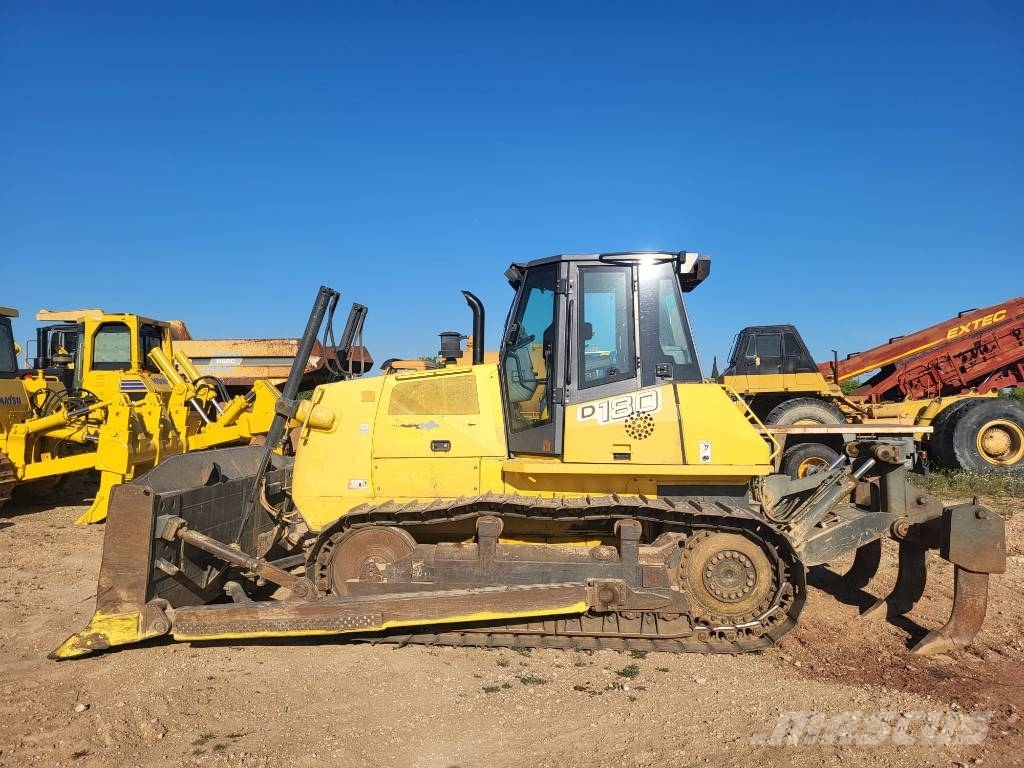 New Holland D 180 Верижни булдозери