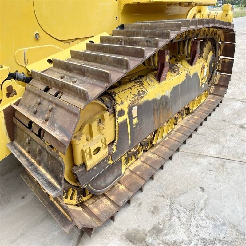Komatsu D 65 EX-16 Гусеничные бульдозеры