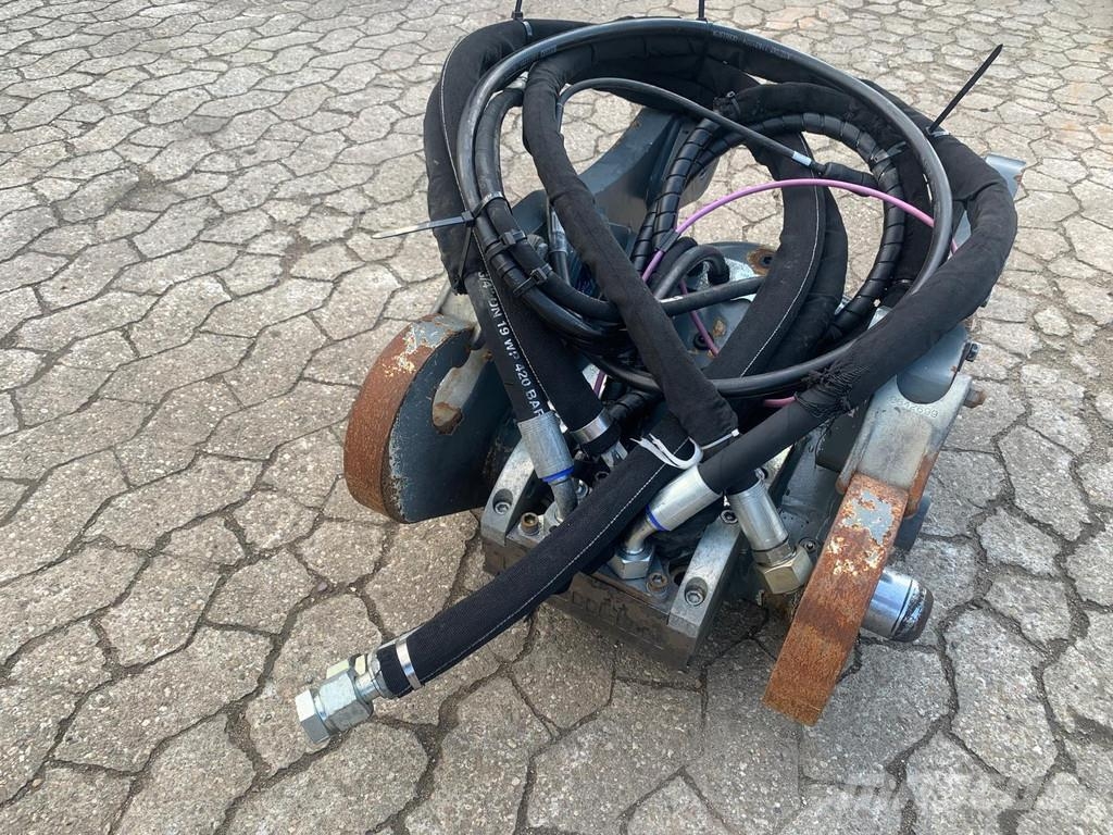 Liebherr SWA48 Likufix . Schnellwechsler