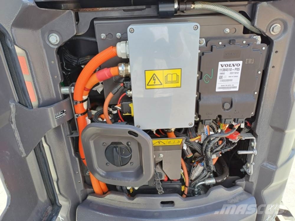 Volvo JECR18E Electric Mini ekskavatörler, 7 tona dek