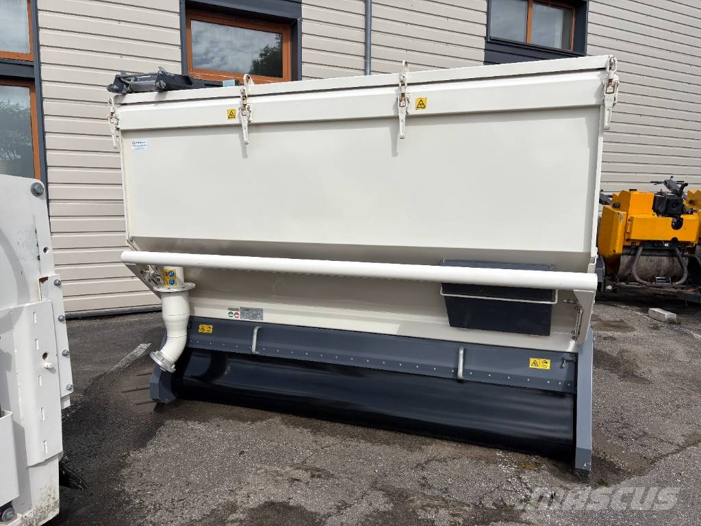 Wirtgen WS 220 & Streumaster SW3 FC Recicladoras de asfalto