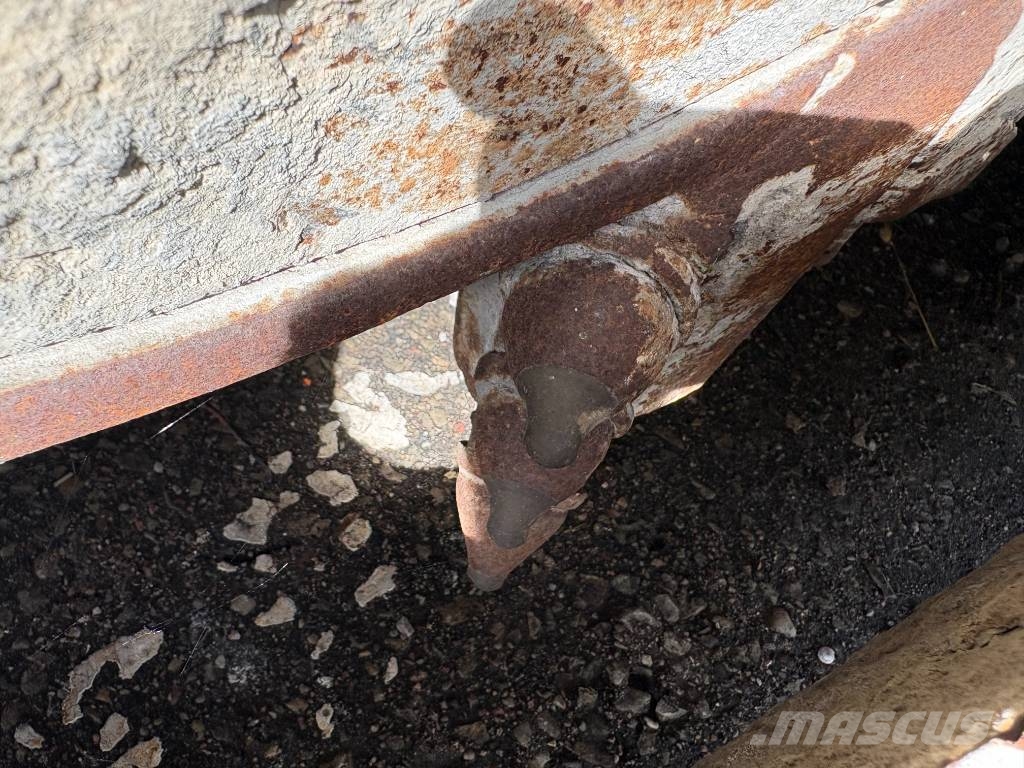 Wirtgen WS 220 & Streumaster SW3 FC Recicladoras de asfalto