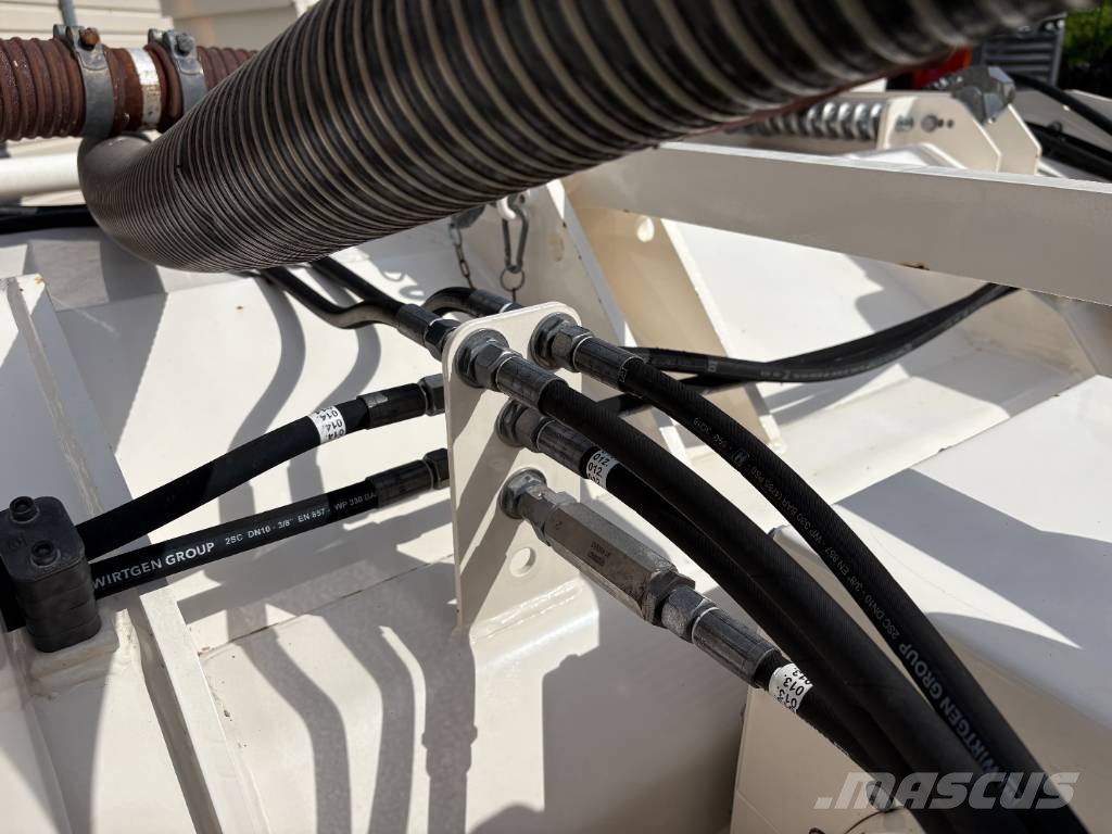 Wirtgen WS 220 & Streumaster SW3 FC Recicladoras de asfalto