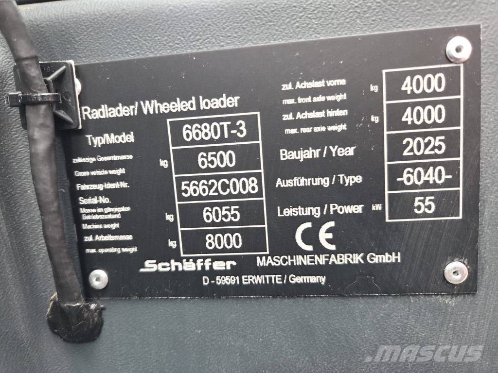 Schäffer T6680 前端裝載機和挖掘機