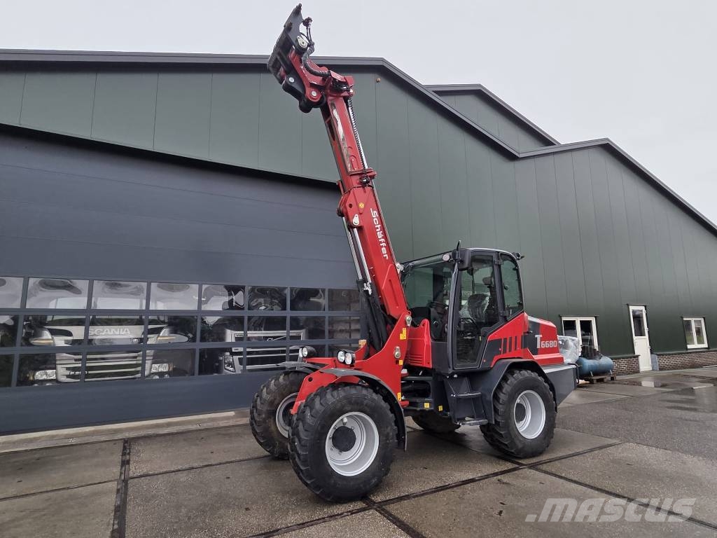Schäffer T6680 前端裝載機和挖掘機