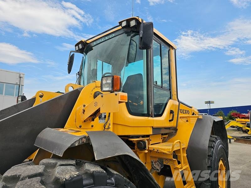 Volvo L120F Pyöräkuormaajat