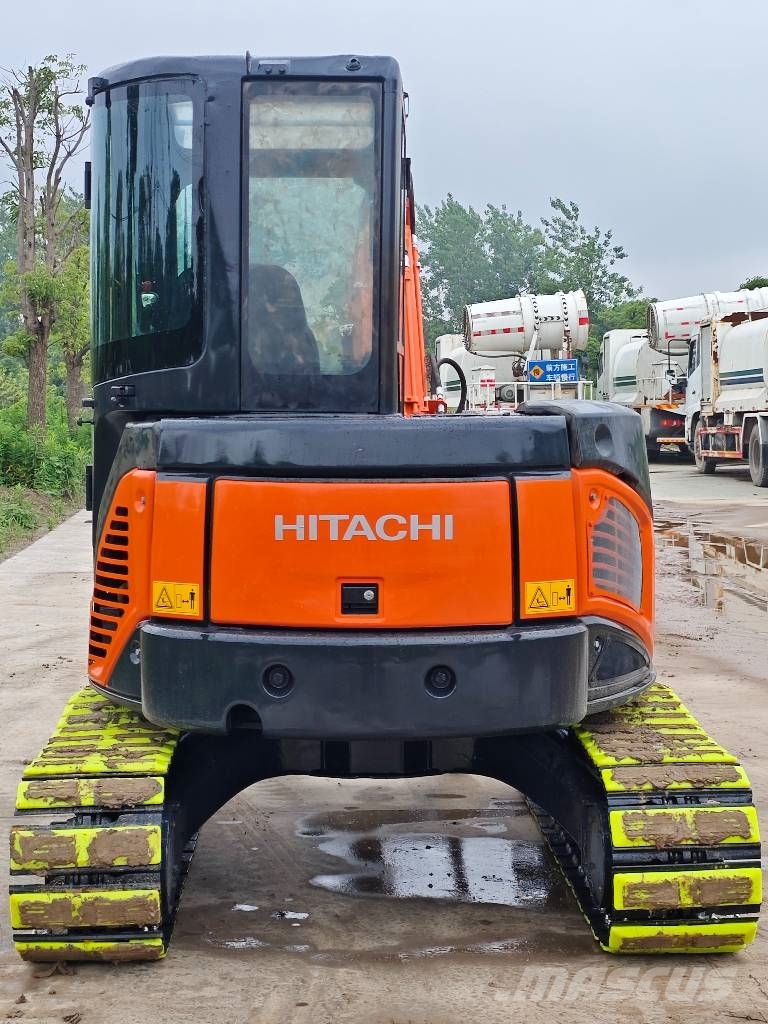 日立建機 ZX 50 U-3, 2022, 中華人民共和国 - 中古 ミニショベル