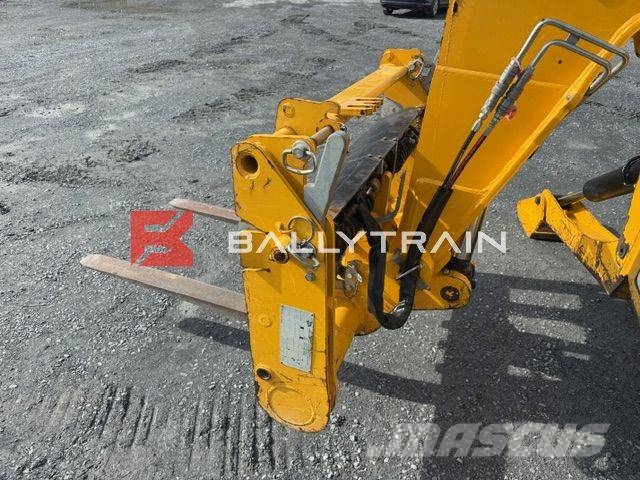 JCB 540-170 مناولات متداخلة