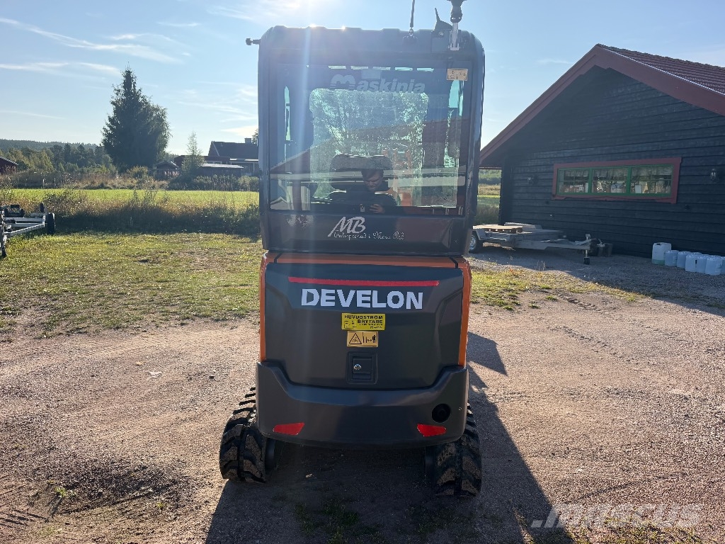 Develon DX 19-7 Мини екскаватори < 7 т