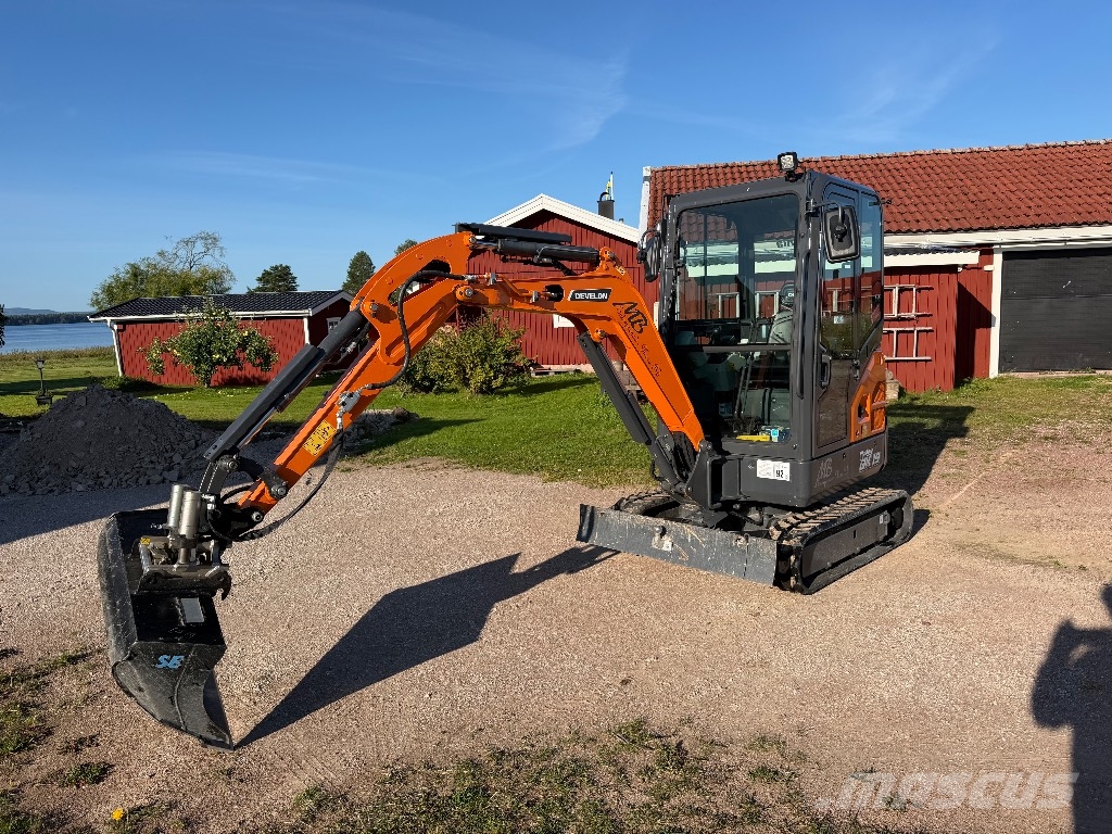 Develon DX 19-7 Мини екскаватори < 7 т