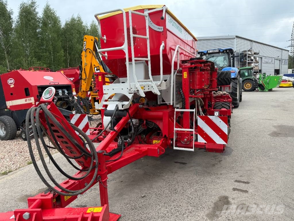 Pöttinger Terrasem C4 Mechanické sejačky
