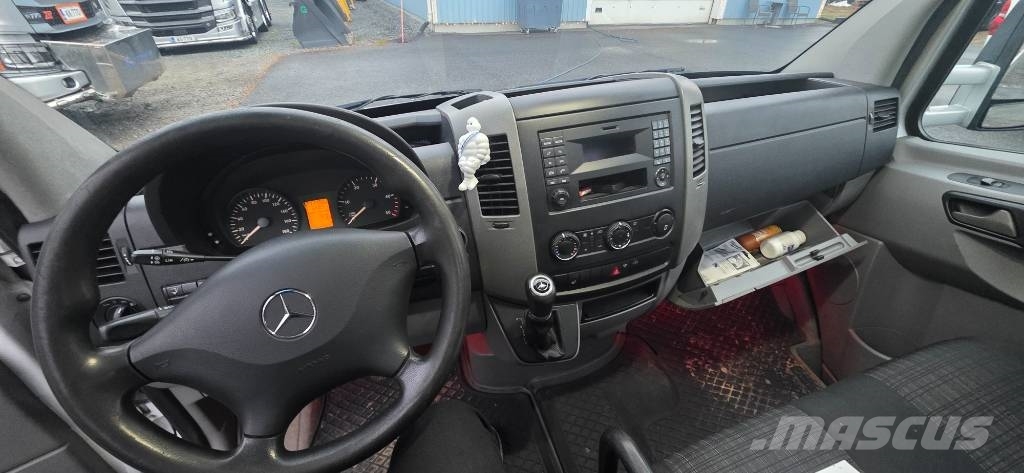 Mercedes-Benz Sprinter 316 CDI شاحنة مقفلة