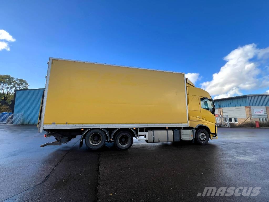Volvo FH Furgoonautod