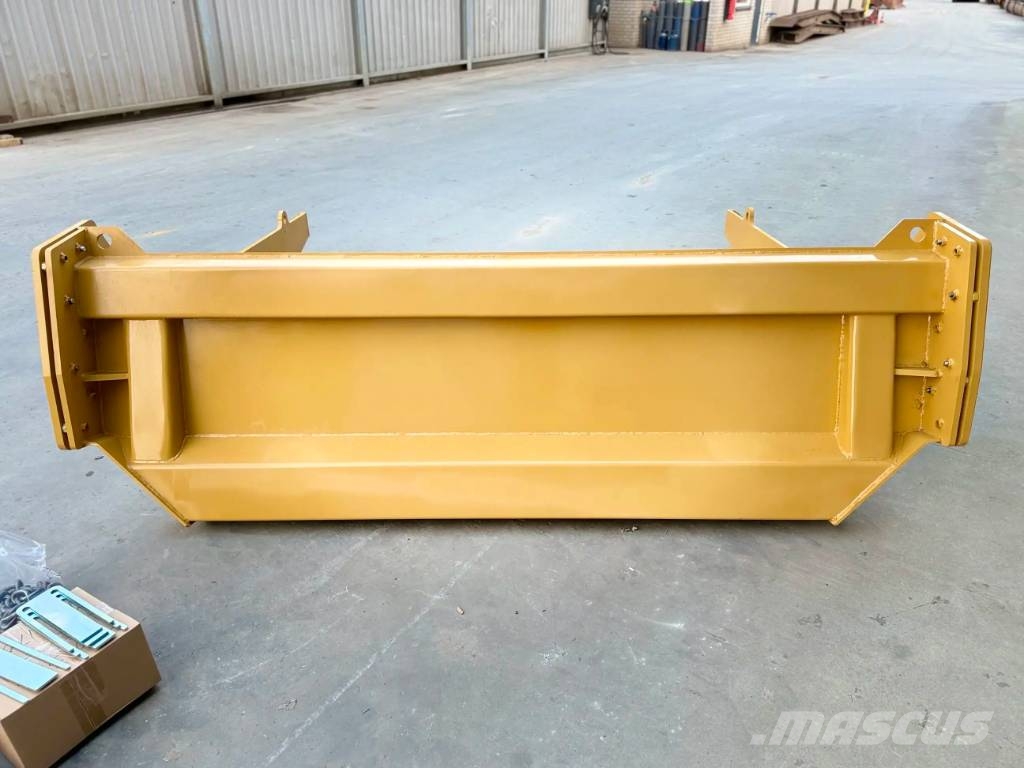 CAT 730 - 3T3 Tailgates