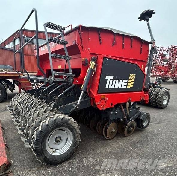 Tume Nova Combi3000 Perforadoras combinadas