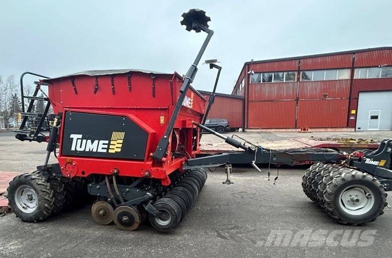 Tume Nova Combi3000 Perforadoras combinadas