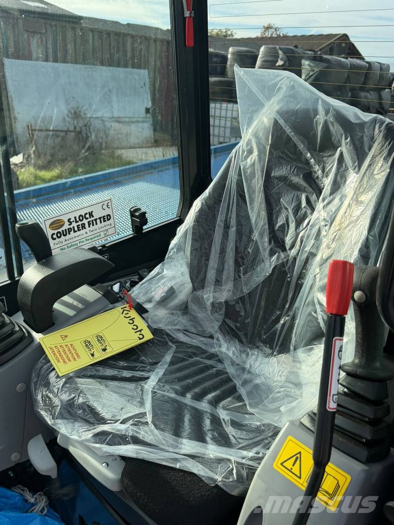 Kubota U 27-4 Miniescavatori