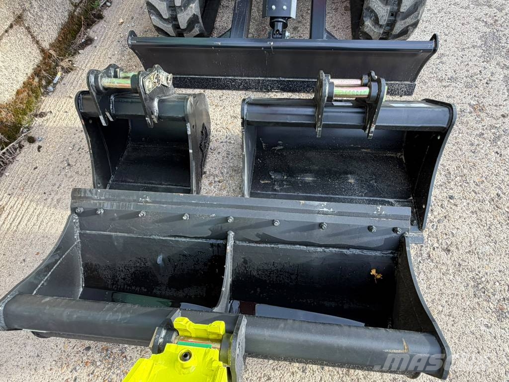 Kubota U 27-4 Miniescavatori