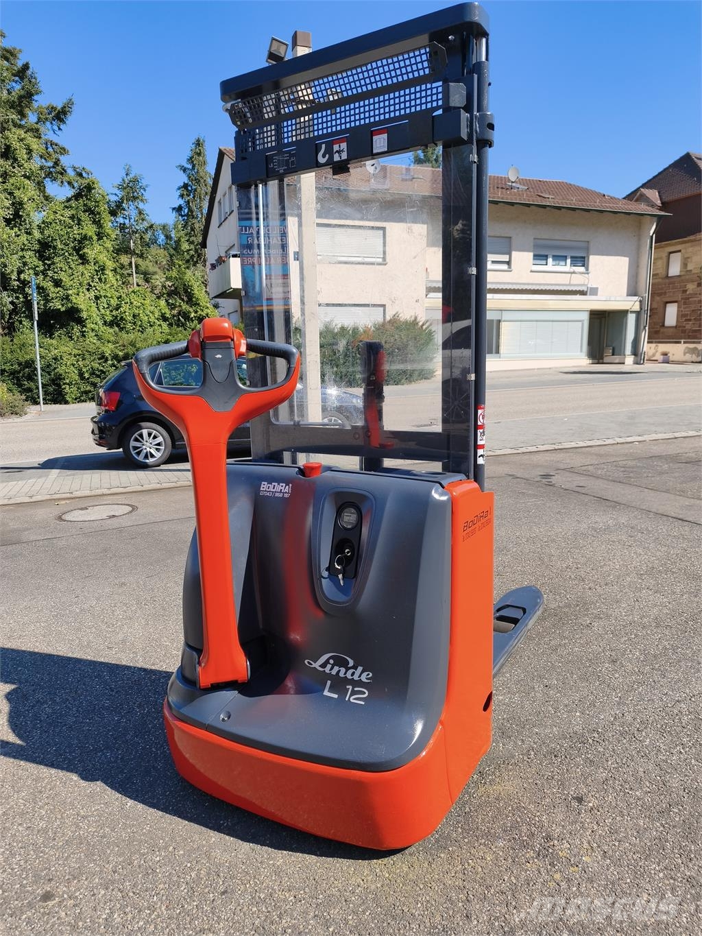 Linde L12 Ajettavat pinoamisvaunut