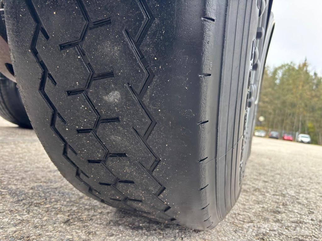Volvo FH500 6x2*4 EURO6 + RETARDER + CHASSIS L7600mm Smagās mašīnas ar konteineriem