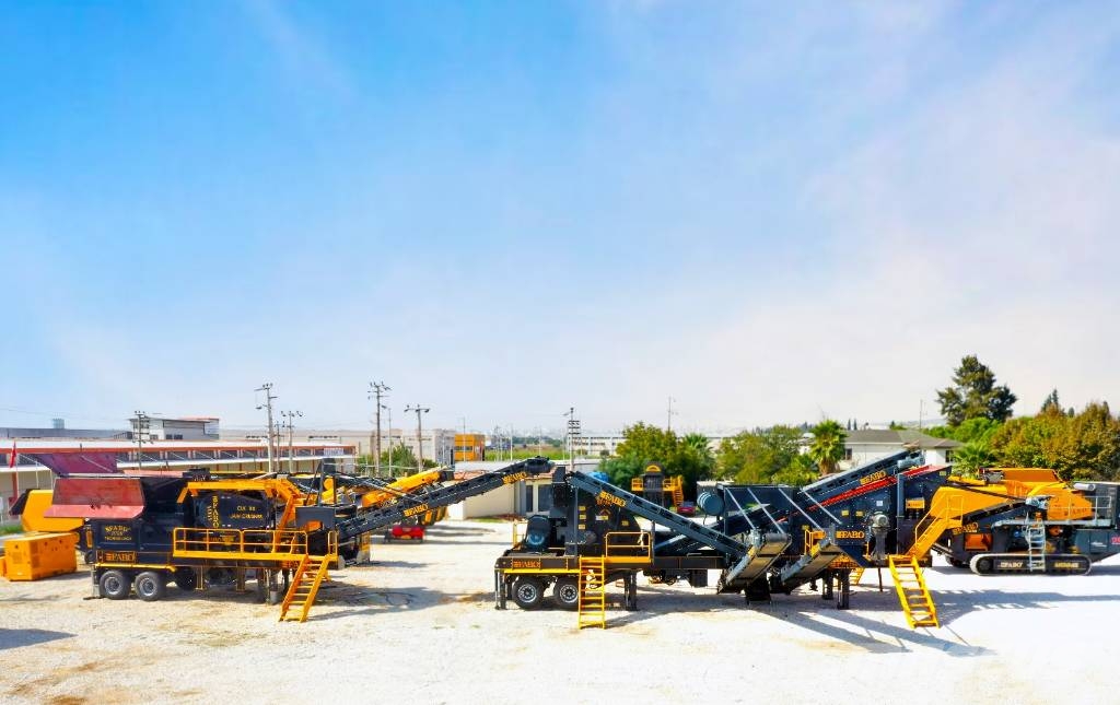 Fabo MCK-90 INSTALLATION DE CONCASSAGE ET DE CRIBLAGE Mobile crushers