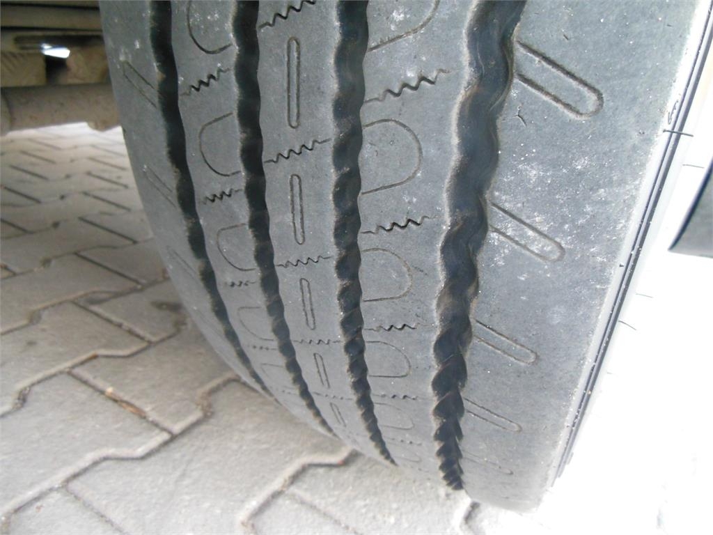 Avia D120-210, Cummins, Ruka PM9023, Hákový nosič Hook lift trucks