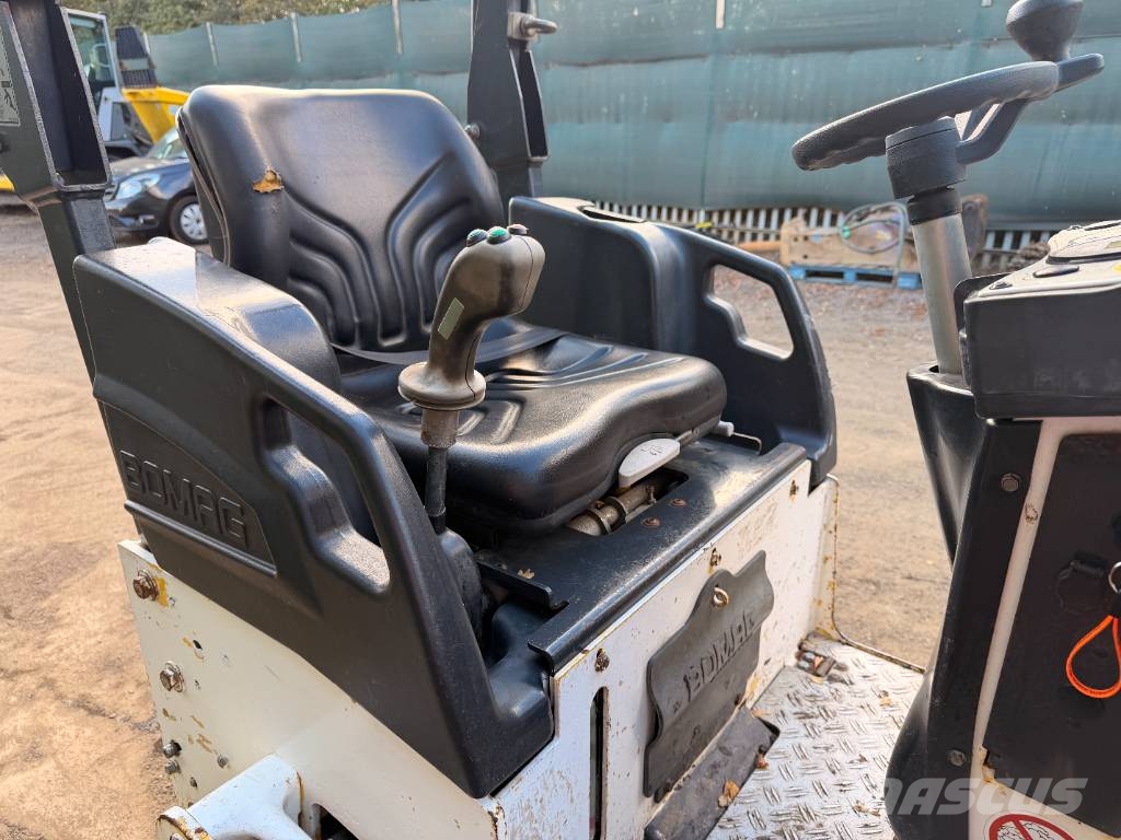 Bomag BW 100 AD M-5 Twin Drum Roller Tandemjyrät
